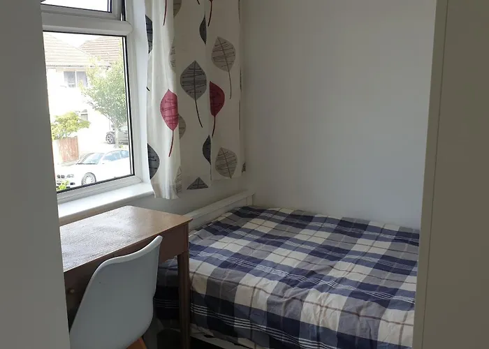 Comfort Spacious Double Room In Chingford, London Room 1